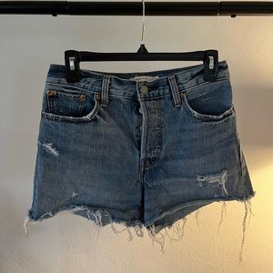 Distressed Levi’s Wedgie Shorts 100% cotton